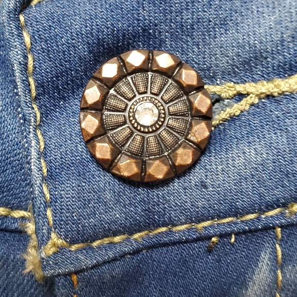 AQ FADED WASH BOHO EMBELLISHED SKINNY JEANS - Picture 7 of 15